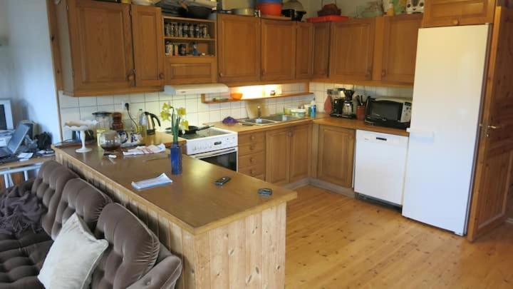 Airbnb And Booking At Postvegen 95 Vigra Bagian luar foto
